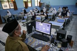 Tangerang restarts 100% face-to-face learning