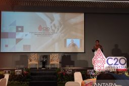 Indonesia serukan kesetaraan akses vaksin COVID-19 dalam Forum C20
