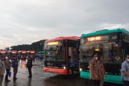 30 bus listrik  di Jakarta mulai melaju
