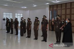 Kajati Jambi lantik wakajati dan tujuh pejabat eleson III