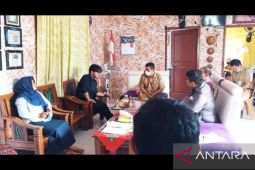 Komisi I DPRD Babel Kunjungi Desa Namang Pantau Layanan Publik di Kantor Desa