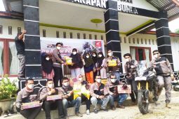 Tingkatkan kepedulian dalam touring CB150X Explore Kapuas