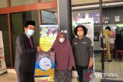 Dinsos gelar bakti sosial sambut Hari Jadi Kota Bekasi Ke-25