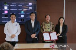 Luhut dukung percepatan sampah jadi listrik di Palembang  dan Tangerang