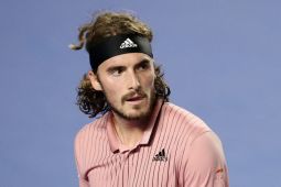 Tsitsipas siap bertanding  di Indian Wells usai pulih dari operasi siku