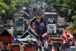 Pemprov Jatim dan pengemudi truk sepakati empat poin kebijakan "ODOL"