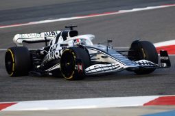 Gasly cetak lap tercepat hari pertama tes F1  di Bahrain