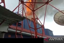 Kantor RRI Jember terbakar
