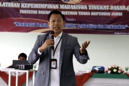 Unja-UIN Jambi kolaborasi pemberian materi "publik speaking"
