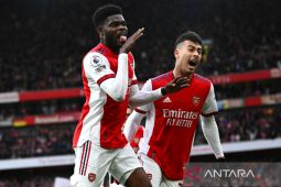 Eks pemain Arsenal Thomas Partey didakwa atas lima kasus pemerkosaan