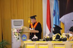 Rektor Universitas Lampung kukuhkan Dr. Hasbi Hasan sebagai Guru Besar