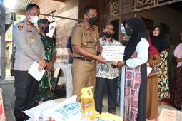 Pemkab Aceh Timur salurkan bantuan korban kebakaran sumur