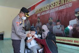 Polres Paser gelar vaksinasi di Kampus STIE Widya Praja