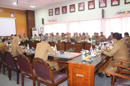 Gus Muhdlor kumpulkan semua kepala OPD minta kinerja triwulan II digenjot