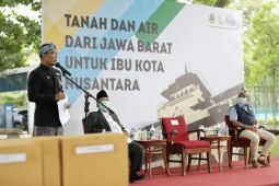 Ridwan Kamil berduka cita atas kepergian Prof Asep Warlan