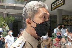 Wakil Wali Kota Bogor Dedie Rachim cidera pergelangan tangan ketika bersepeda