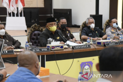 Gubernur Gorontalo minta Polda publikasikan kasus penimbunan solar bersubsidi