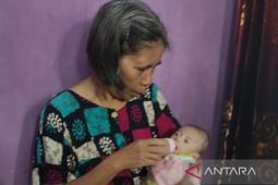 Relawan HST galang dana untuk bayi yatim penderita kurang gizi dan hernia