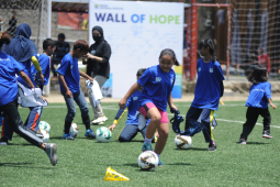 "Persib Football Festival" ajak 75 anak difabel dan marginal