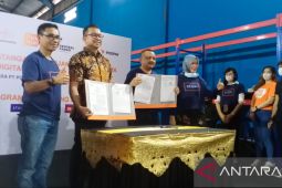 Pos Indonesia dan Sentral Cargo bangun digital ekosistem logistik