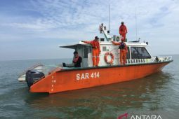 Tim SAR gabungan turunkan sonar cari keberadaan KM Sumber Daya yang tenggelam