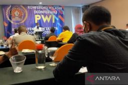 Media penghubung pemerintah dengan masyarakat