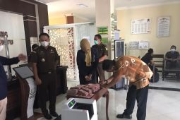 Tersangka korupsi proyek PUPR Tulungagung bayar uang kerugian negara