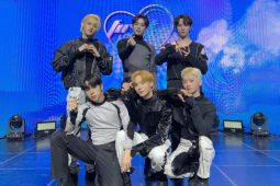 Wei luncurkan mini album keempat "Love Pt.1: First Love"