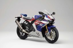 Honda pasarkan CBR1000RR-R Fireblade SP edisi spesial 30 tahun