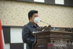 Satono sampaikan Raperda perlindungan perempuan dan anak