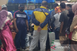 Pemprov Gorontalo distribusikan minyak goreng di dua kabupaten
