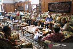 Gubernur Gorontalo temui para pengusaha di Jepara