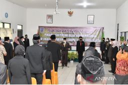 78 ASN HSS dilantik dan diambil sumpah jabatan fungsional