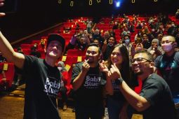 Telkomsel gelar Meet & Greet nobar film Baby Blues dengan pelanggan di Medan