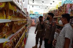 Polres Sukamara periksa stok minyak goreng di pasaran