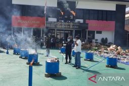 Kejaksaan Negeri Kabupaten Bekasi musnahkan barang bukti 339 perkara