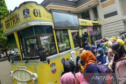 Bus pariwisata Jabar