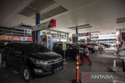 Pertamina jual pertamax Rp12.500 per liter