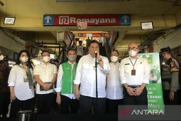 Airlangga : HET tetap dipertahankan untuk minyak curah