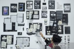 Pameran Visual Mixtape