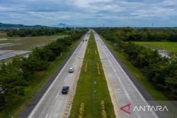 Jalan mulus Tol Cipali yang menggoda