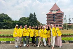 Mahasiswa FKG UI berhasil raih 8 penghargaan pada kompetisi di Medan
