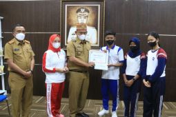 KJR Pringsewu juara II lomba senam Hip Heart Provinsi Lampung