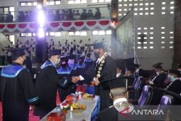 Undiksha Singaraja kukuhkan 44 sarjana kedokteran perdana