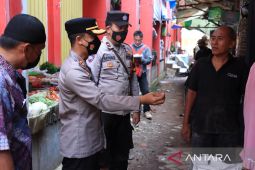 Polres Jember sidak pasar pantau kelangkaan minyak goreng curah