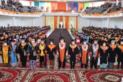 Wisuda ke-98 Universitas Jambi luluskan 747 mahasiswa