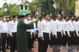 PPPK dan CPNS menerima SK Bupati HSU