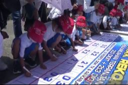 Pelajar Kapuas cetak rekor dunia matematika terpanjang