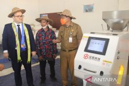 Duta Besar Azerbaijan tertarik beli lada asal Belitung
