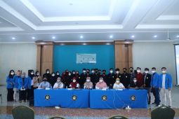 UP dorong jiwa wirausaha santri dengan manfaatkan kearifan lokal